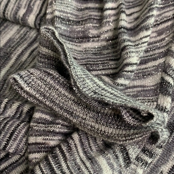 Roz & Ali Drape front layered stretch pullover top plus 2XL - Picture 5 of 8